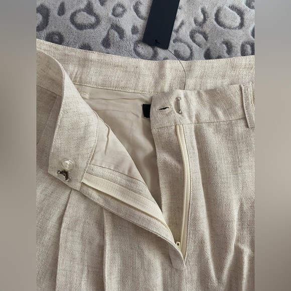 High waist wide leg pleated trousers - Picture 10 of 10